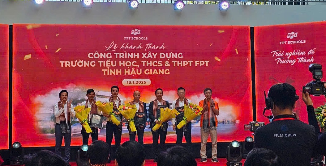 xu-ly-nuoc-thai-sinh-hoat-truong-hoc-fpt-hau-giang-1